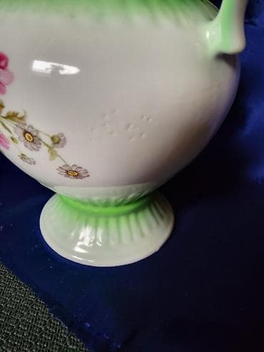 madame coco gornji milanovac: Vaza jugoporcelan Titov Veles iz 70ih.god. Vaza je perfektna sve na — 7