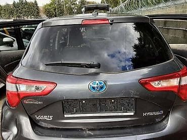 GEPEK VRATA SA ŠTOPOVIMA ZA TOYOTA YARIS OD 2013. DO 2023. GOD. |