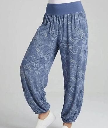 Ženske ležerne pantalone – plave sa paisley dezenom - Kroj: šire na lalafo.rs Ženske ležerne pantalone – plave sa paisley dezenom - Kroj: šire