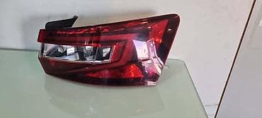 ram za kosacicu: STOP LAMPA ZA ŠKODA SUPERB OD 2015. DO 2023. GOD. - 3V9945208 | Stop — 2