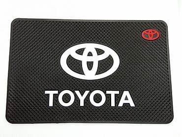 Neklizajuća podloga TOYOTA TOYOTA gumena neklizajuća podloga na lalafo.rs Neklizajuća podloga TOYOTA TOYOTA gumena neklizajuća podloga