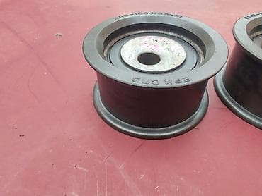 auto otpad sabac: Lezaj kajsa spaner sa excentom Lada 112 16V br.3 levi. Polovno — 4
