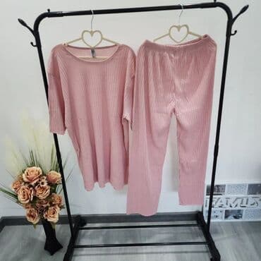 prodaja zenskih kompleta: Kompleti 1800din do 3xl — 3