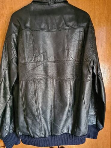 jednodelne pidzame h: Leather jacket Genuine leather, M (EU 50), color - Black — 2