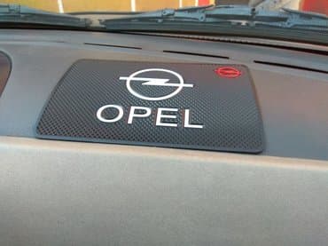 teretne gume 13 c: Neklizajuća podloga OPEL OPEL gumena neklizajuća podloga. Dimenzije — 6