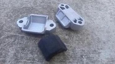 360 kamera za auto: GORNJI ALUMINIJUMSKI NOSACI GIBNJA ZA FICU ZASTAVA 750 | Cena za par — 1