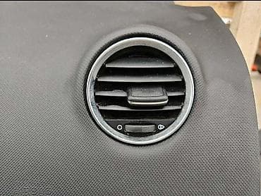 sajtne pezo 307: RESETKA VENTILACIJE ZA PEUGEOT 308 ZA 2007. GOD — 4