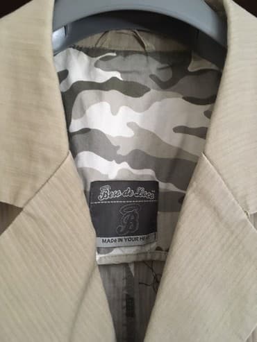 tommy hilfiger jakne muske: Kao nova jakna Beso de Loko, Spain, bež boje sa jedva primetnim — 5