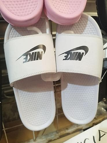 crocs papuce novi sad: 07. papuče unisex 36-46
2099⭐⭐ — 4