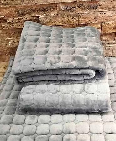 ugaone garniture za terasu: Set od tri plisana flekera za ugaone garniture i sofe. Dimenzij: * — 5