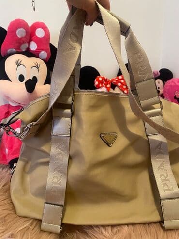 Torbe: Prada toeba snizena akcija 1500 din — 1