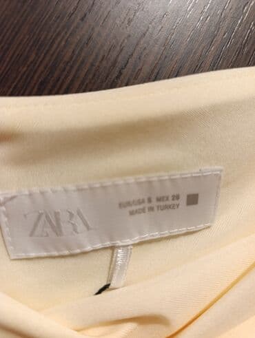 nike tech fleece m: Zara S, color - Yellow, Evening, Without sleeves — 3