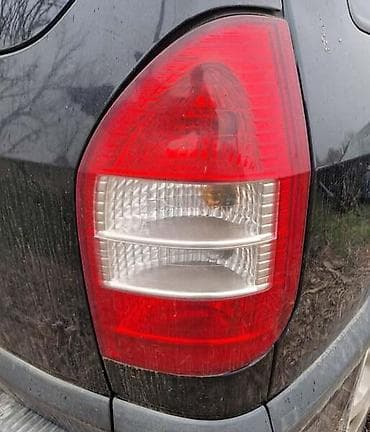 STOP SVETLA ZA OPEL ZAFIRA OD 1998. DO 2005. GOD. | CENA JE PO