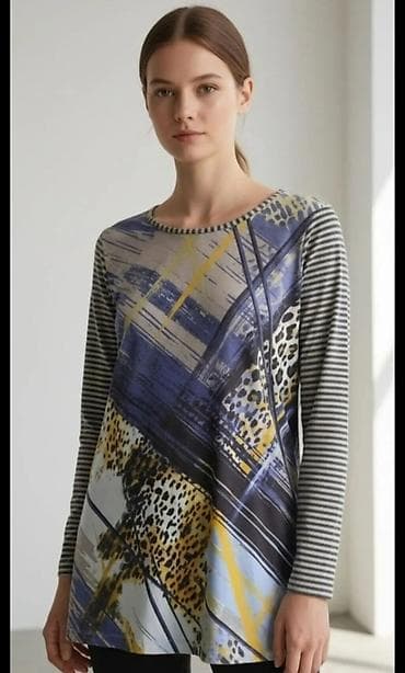 sat sa pticama: Ženska bluza sa dugim rukavima i miksom printova - Kroj: komotna — 1