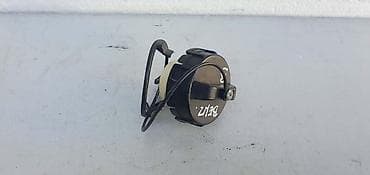 Car Engine Parts: CEP REZERVOARA ZA MAZDA 3 — 1