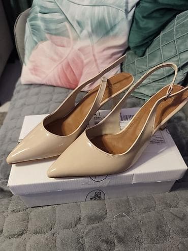 patike za odela: Elegantne ženske slingback salonke - Model: špic cipele sa otvorenom — 2