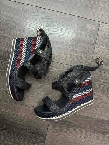 kais za torbu mona: Sandals, Tommy Hilfiger, 40 — 4