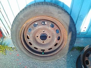 gume 145 80 r13: Točak + felna 14" Ford Kompletan točak sa zimskom gumom Starfire — 2