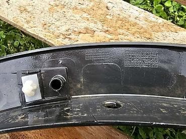 prikolica za moped: RUB KRILA PD ZA FORD KUGA | Ford kuga prednji desni rub krila — 4