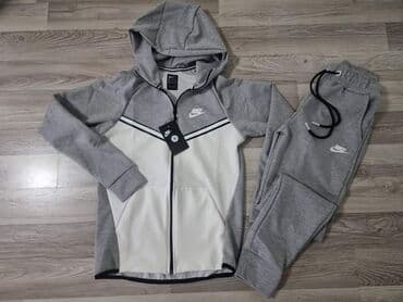 new yorker краљево – слике: Nike, XL (EU 42), Jednobojni — 5