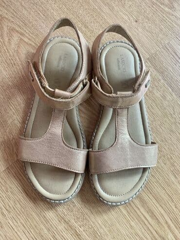 zara obuca velicine: Sandals, Size - 31 — 1