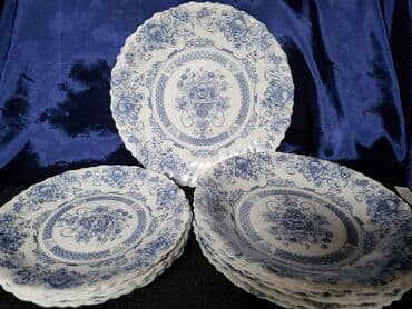 privesci za samoodbranu: Servis arkopal tanjira iz 80ih.god Francuska,za 6 osoba. Akopal — 8