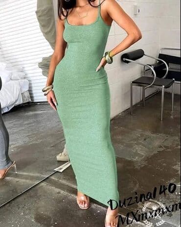 butik haljine: Haljina: 1.700 dinara 
2.kom = 2200 dinara
Dužina 140 cm — 7