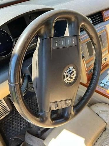 polovni delovi za auto prikolice: PHAETON MF VOLAN ZA VOLKSWAGEN PHAETON | Polovni Delovi za — 1