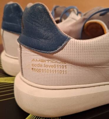muski kačketi za zimu: Trainers, size - 44 — 10