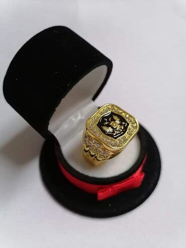 Veličine 8 9 10 11 12 13
Cena:1100din na lalafo.rs Veličine 8 9 10 11 12 13
Cena:1100din