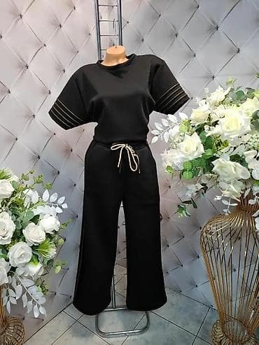 pertle za cipele: Damski komplet – majica i pantalone širokog kroja - Kroj: opušten — 2