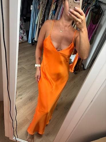 zara plava haljina: Zara lot maxi haljina na tanke bretele - Model: slip/haljina na — 1