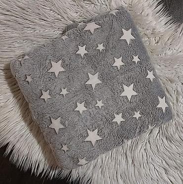 ureznice i nareznice set: 🦄Dečije svetleće ćebe🦄 🦄Dimenzije-150*200 🦄Cena- 2000 din — 8