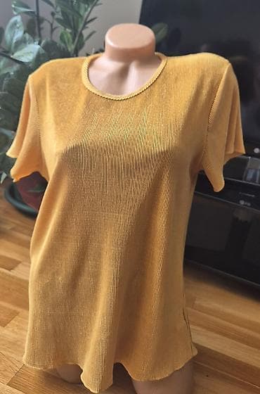 Men's Clothing: Dve ženske bluze – romantični, lepršavi modeli 1) Svetlozelena bluza — 7