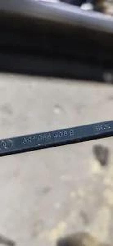 gedora za lambda sondu: AUDI Q5 NOSAC METLICE BRISACA POLUGA RUKA BRISACA 8R0955408B | Audi — 2