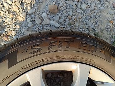 polovne miks prikolice: Prodajem 2 letnje gume Laufenn S Fit EQ + dimenzije 205/55 R16 — 7