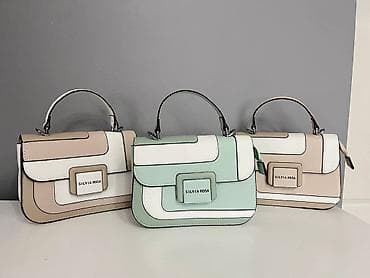 valentino crna torba: Torbe i Rančevi 
3000 din 
A🍒 — 4