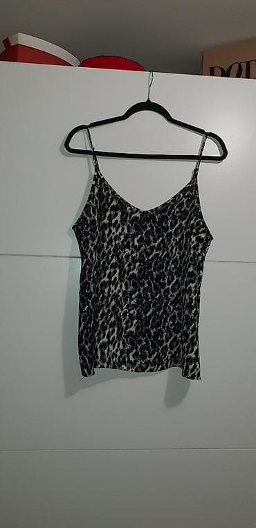 Kousulja majica na podesive bretele sa animal leopard printom. - Ravan