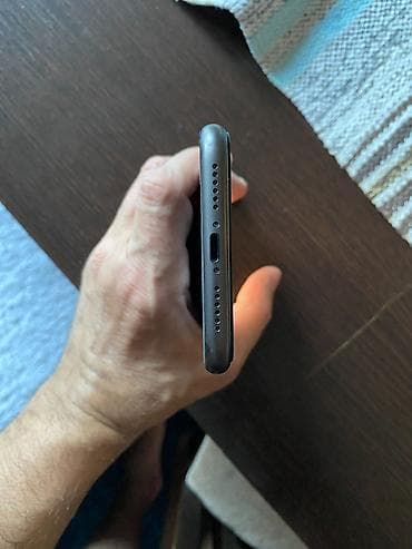 bauer epilator 5 in 1: IPhone 11 korišćen (u odličnom stanju) Sim Free iCloud Free Battery — 7