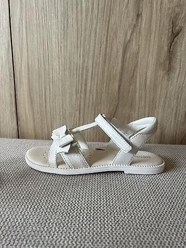 kragujevac obuca: Dečije sandale Geox, bela boja, broj 32. Mogu da isporučim haljinu u — 4