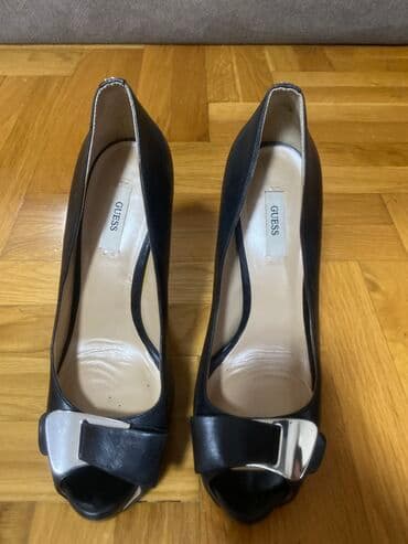 Flat shoes: Sandals, Guess, 40 — 2