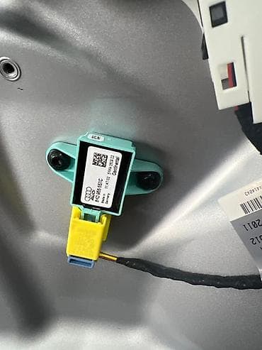 SENZOR AIRBAG ZA AUDI A4 OD 2007. DO 2011. GOD. - 8K0955557C | Crash