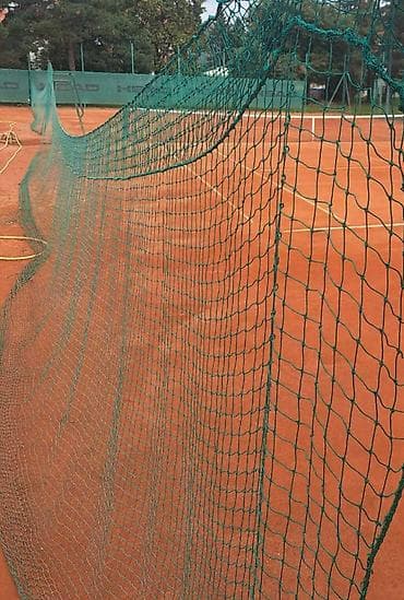 Sport i razonoda: ZAŠTITNE MREŽE ZA DEČIJE IGRAONICE 7-9eur/M2, IGRALIŠTA, STADIONE — 3