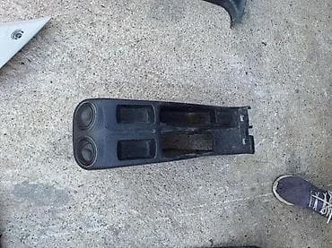 pod 2: ALFA 156 FL SREDISNJA KONZOLA | Alfa 156 fl srednja konzola. Ide u — 2