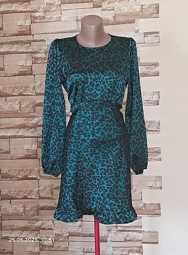 mint boja haljine: Elegantne haljine – izbor modela 1) Bordo mini haljina od somota - — 8