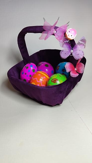 Rasveta: Uskršnja dekorativna korpa sa jajima - Elegantna, meka korpa obložena — 1