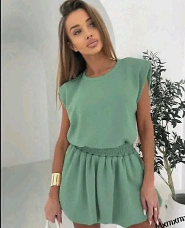 roma m: Ženski komplet – majica bez rukava + šorts sa visokim strukom — 1