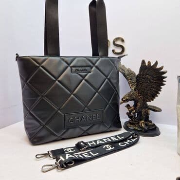 coco chanel madmazel parfem cena: Elegantna torbica, Chanel, Materijal: Koža — 5