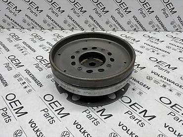 volkswagen buba: ZAMAJAC AUTOMATIK 7 BRZINA ZA AUDI A4, A5, A4 ALLROAD . - 0CK 105 — 2