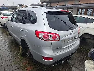 used car price: HYUNDAI SANTA FE 2010. GOD. - KOMPLETAN AUTO U DELOVIMA | Santa Fe — 5